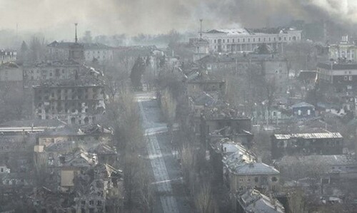 В Мариуполе продолжаются бои, Турция предлагает вывезти раненых и убитых