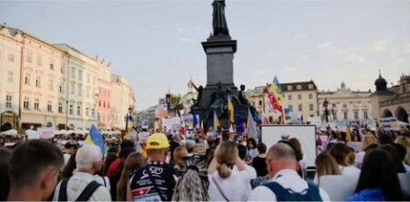 Про ставлення до біженців з України в Польщі та про те, як це подали ЗМІ