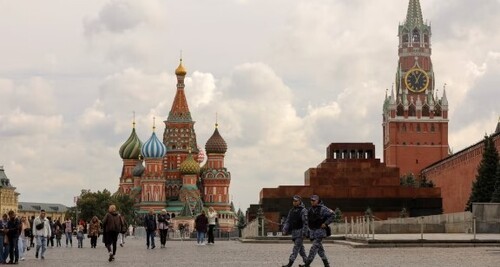 Росія успішно обходить міжнародні санкції і закуповує з ЄС мікрочипи на рівні 2020 для війни в Україні - WSJ