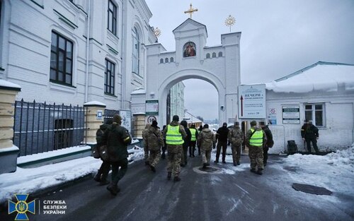 "ВЛАДА ЗВІЛЬНИТЬ ЛАВРУ… МОЖЛИВО" - Дмитро "Калинчук" Вовнянко 