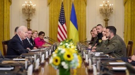 Bloomberg про підсумки візиту Зеленського до США